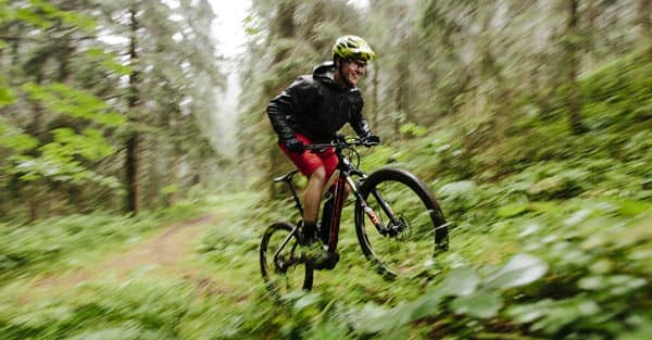 ebike academy brescia tecnica salita